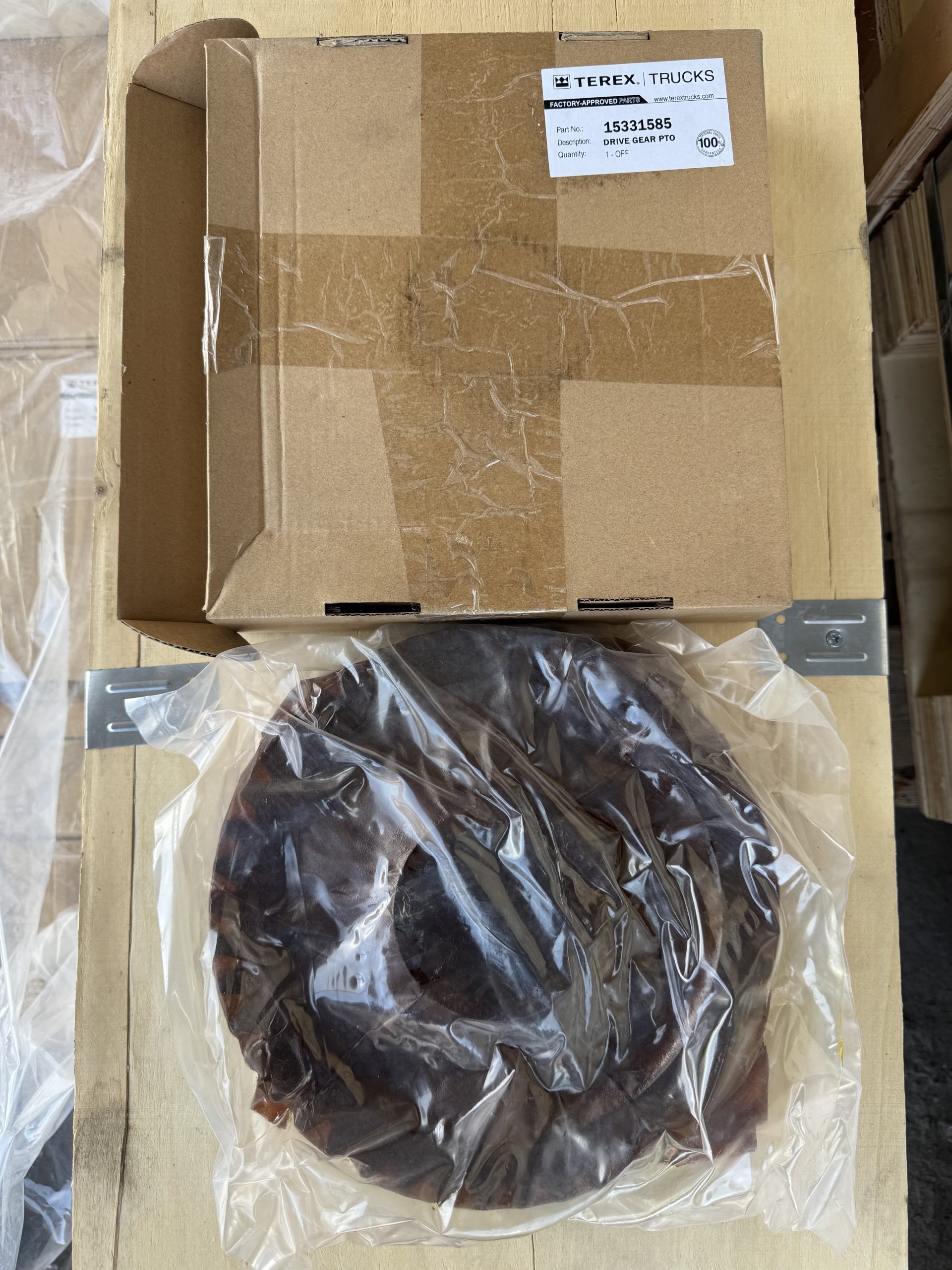 15331585 Ведущая шестерня/Drive gear PTO